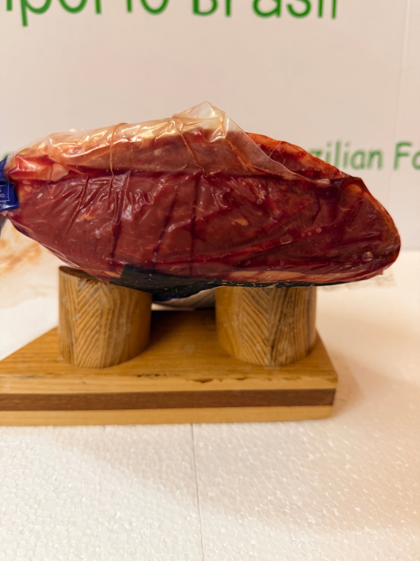 Hellaby Prime Steer Rump Cap Actual Piece 206 1.206 KG £19.97 /KG