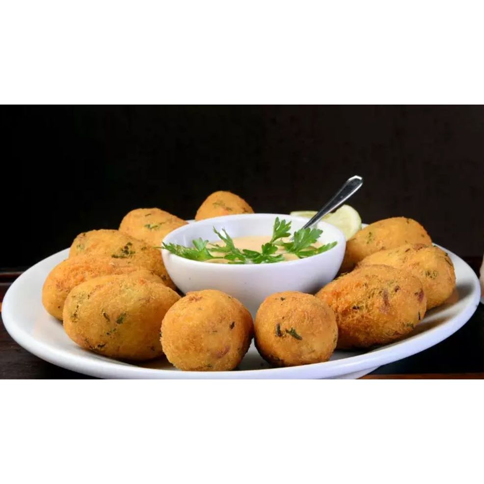 Ze’s Bolinha de Queijo Requeijao com alho poro. From Ze. De PDQ. 15 units