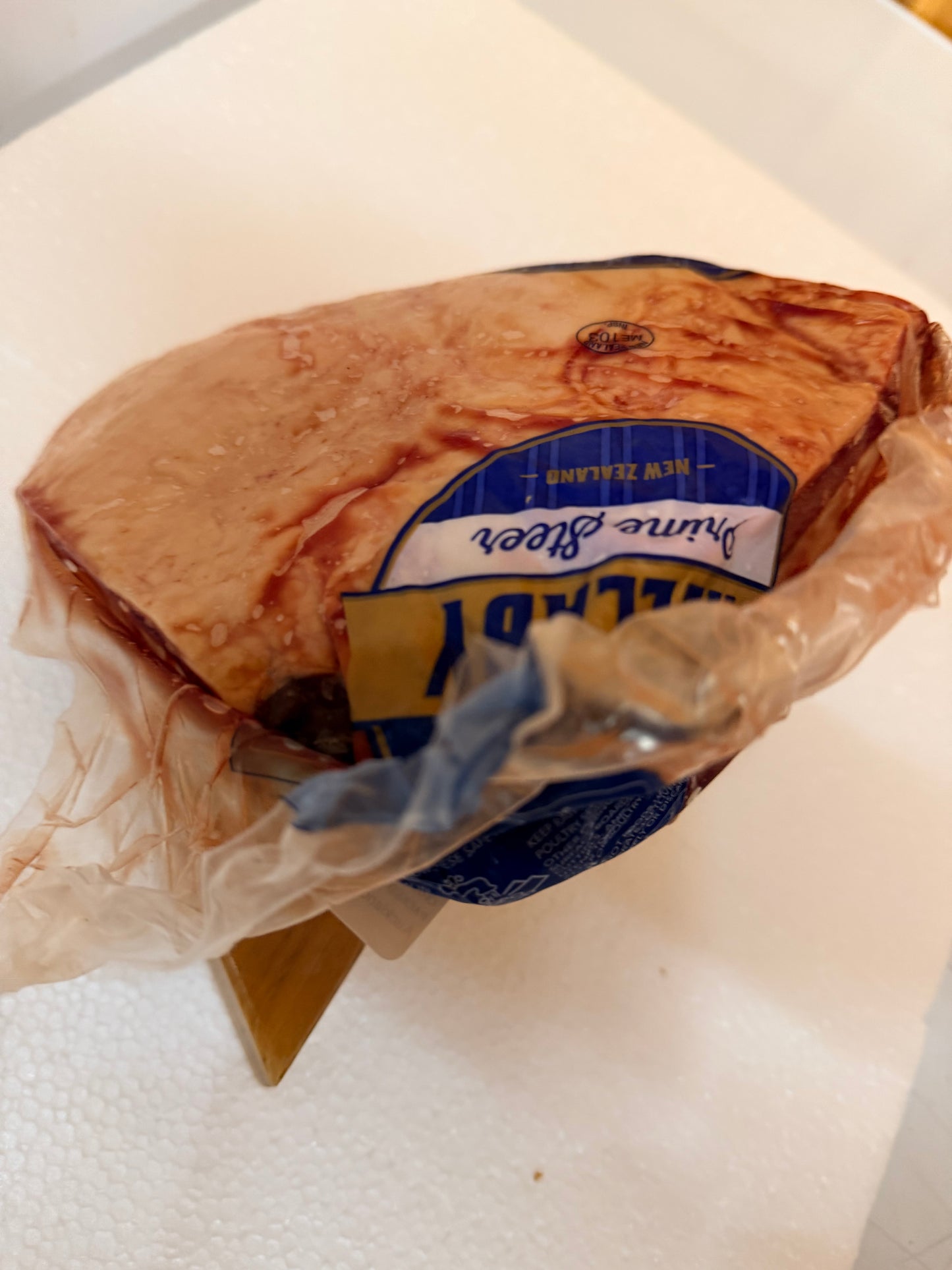 Hellaby Prime Steer Rump Cap Actual Piece 220 0.911 KG £19.97 /KG