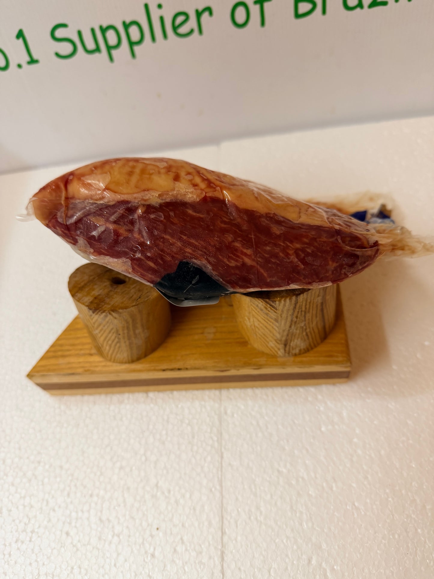 Hellaby Prime Steer Rump Cap Actual Piece 211 0.904 KG £19.97 /KG