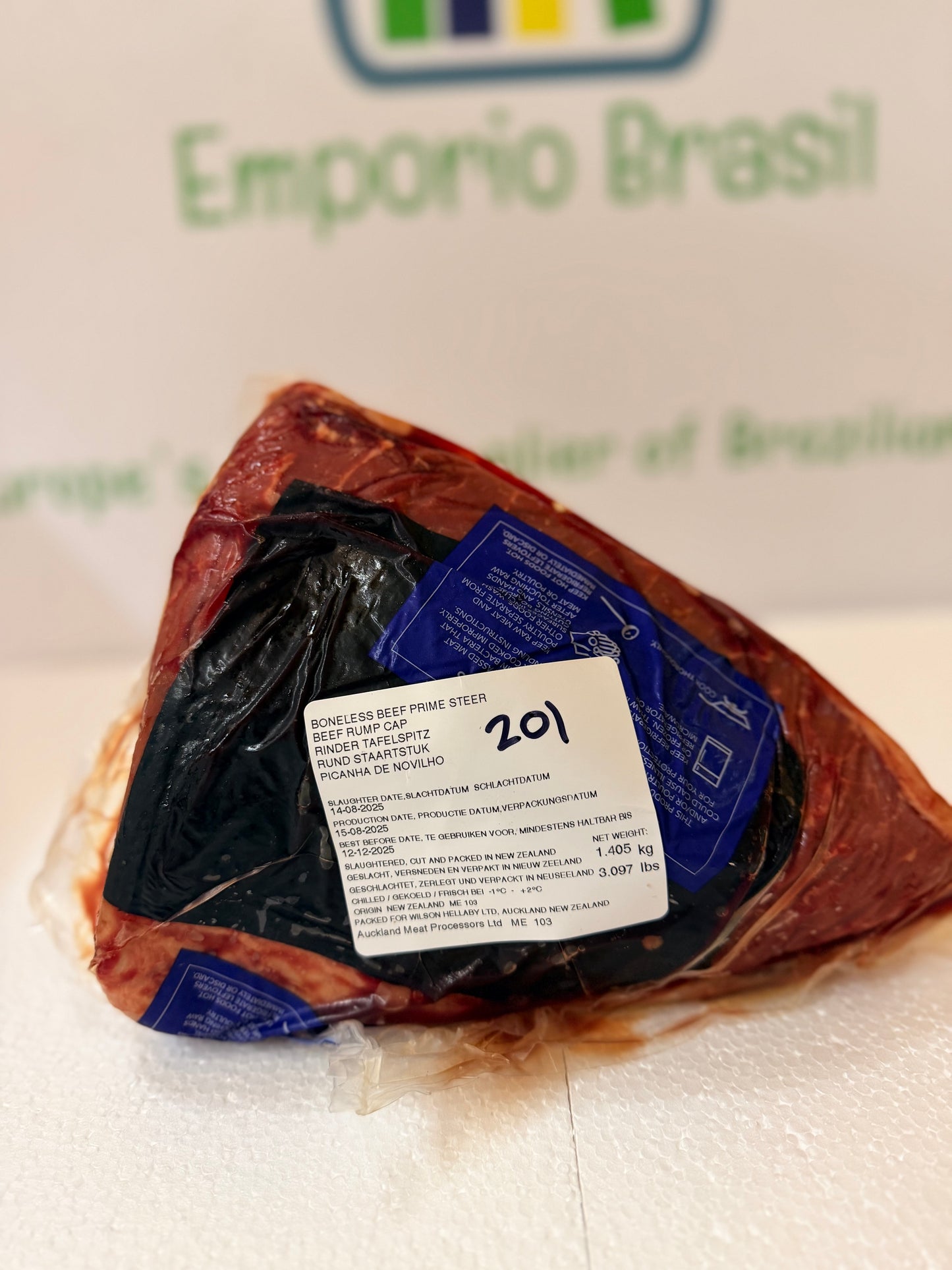 Hellaby Prime Steer Rump Cap Actual Piece 201 1.422 KG £19.97 /KG