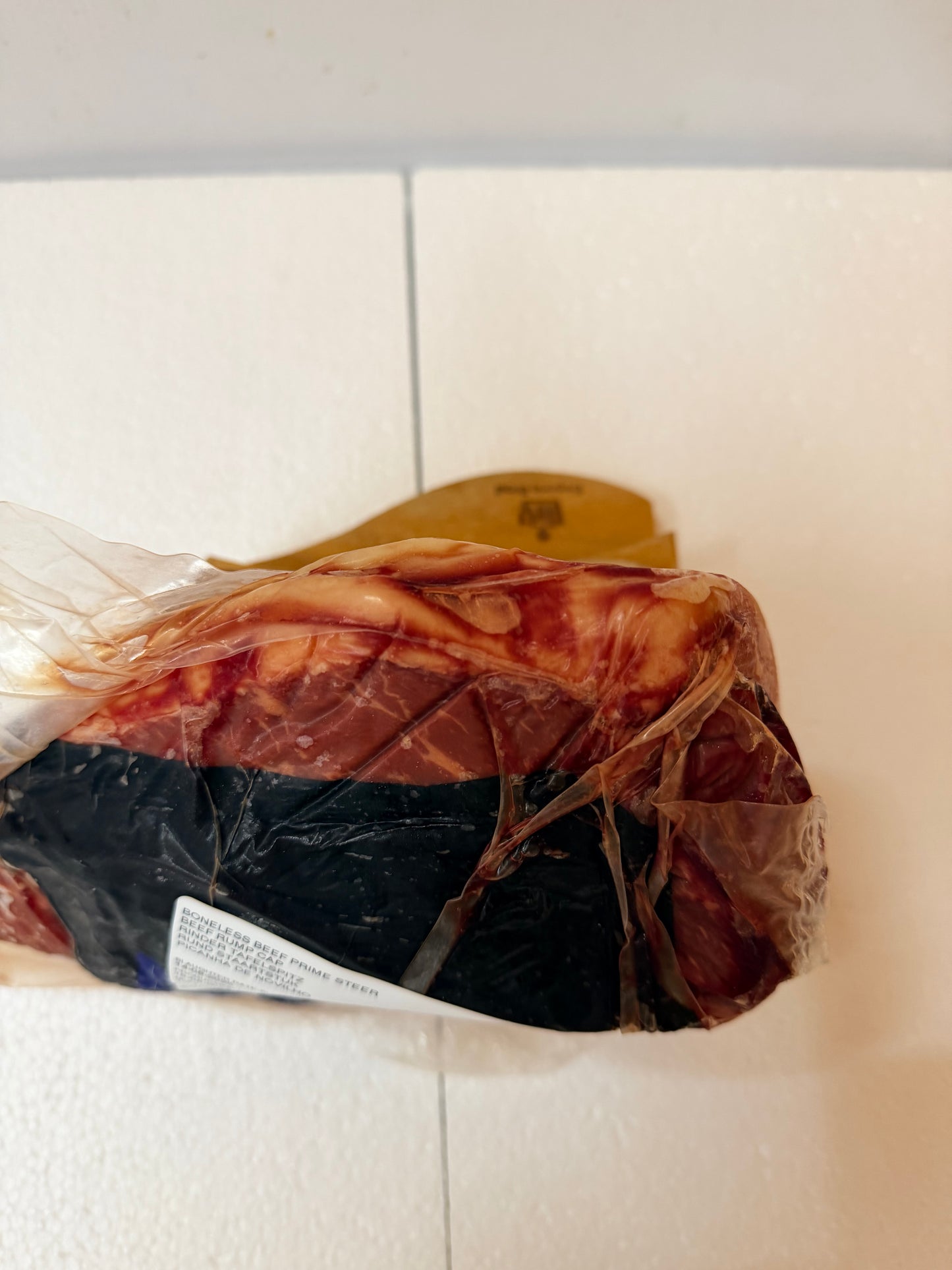 Hellaby Prime Steer Rump Cap Actual Piece 210 1.224 KG £19.97 /KG