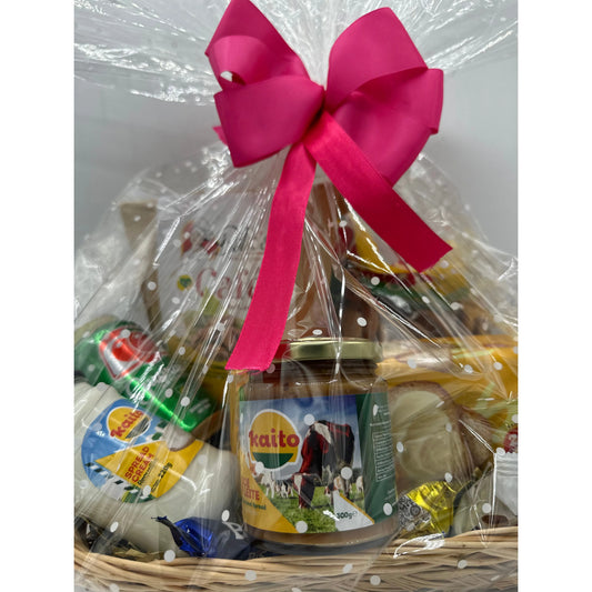 Brazilian Picnic hamper